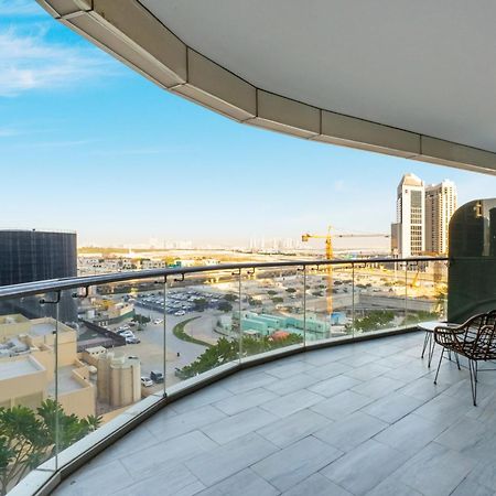 Fam Living - Rp Heights - 3 Mins Walk To Burj Khalifa & Dubai Mall Downtown Dubai Exterior photo