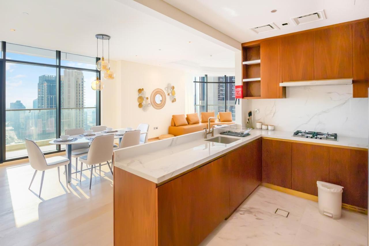 Fam Living - Rp Heights - 3 Mins Walk To Burj Khalifa & Dubai Mall Downtown Dubai Exterior photo