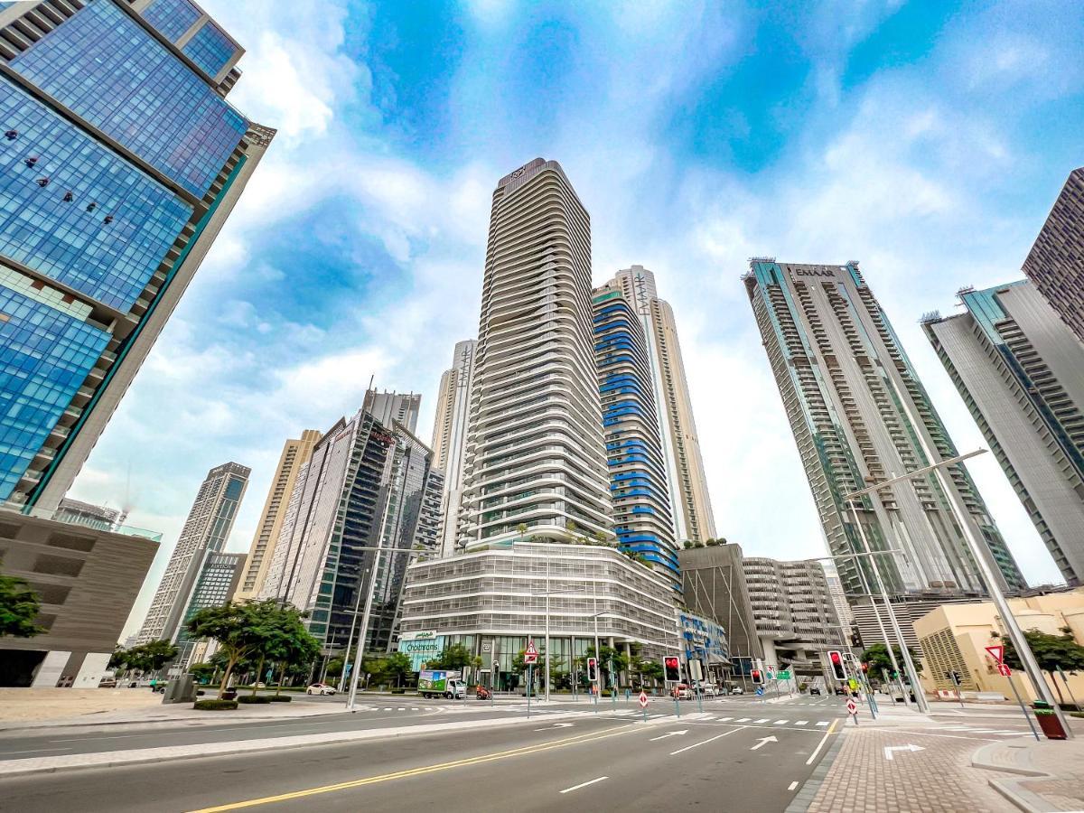Fam Living - Rp Heights - 3 Mins Walk To Burj Khalifa & Dubai Mall Downtown Dubai Exterior photo