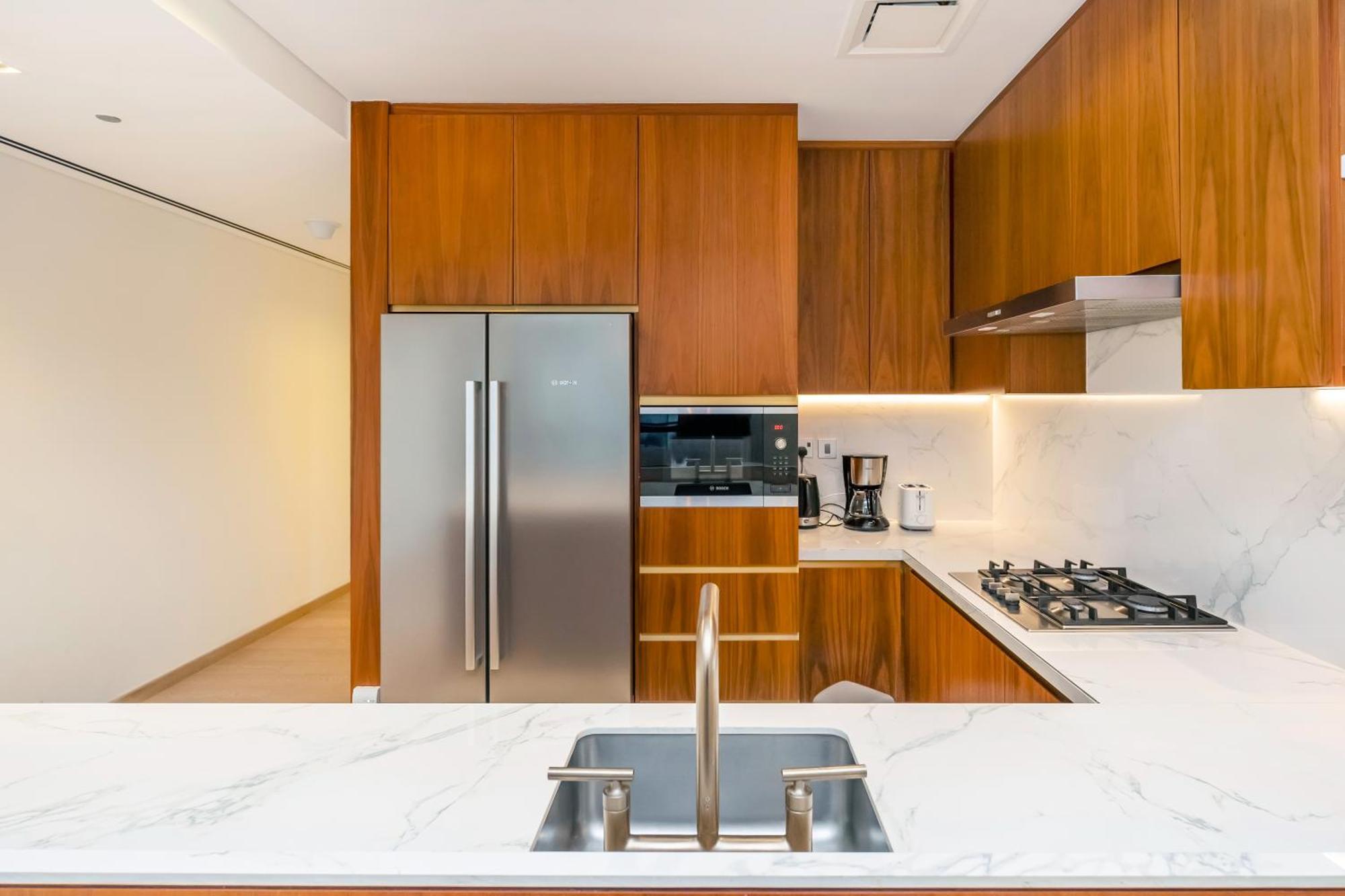 Fam Living - Rp Heights - 3 Mins Walk To Burj Khalifa & Dubai Mall Downtown Dubai Exterior photo