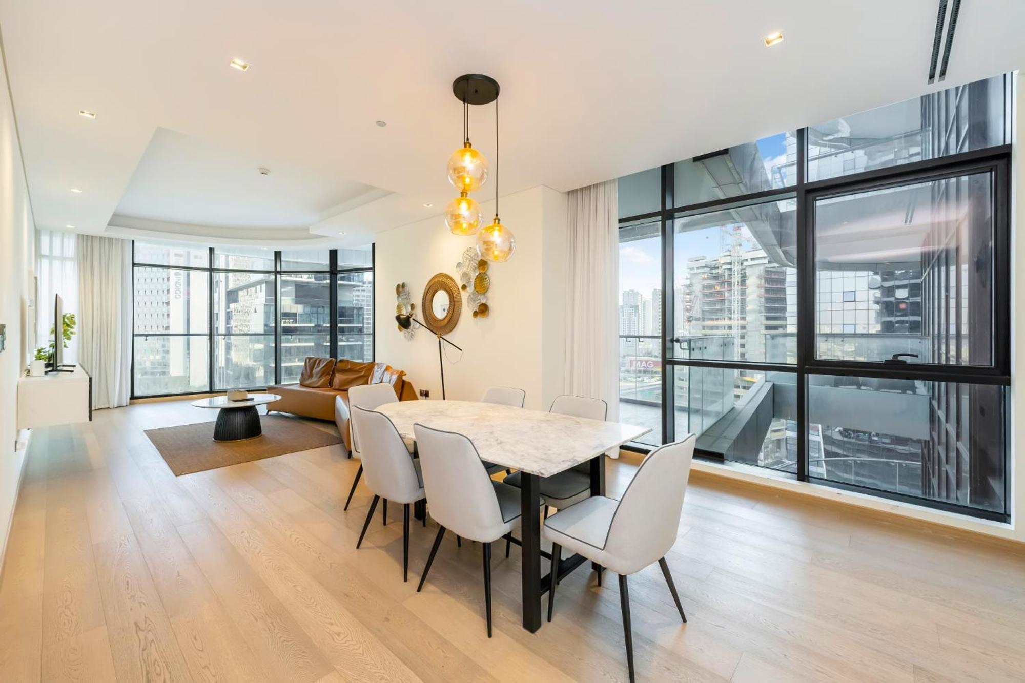 Fam Living - Rp Heights - 3 Mins Walk To Burj Khalifa & Dubai Mall Downtown Dubai Exterior photo