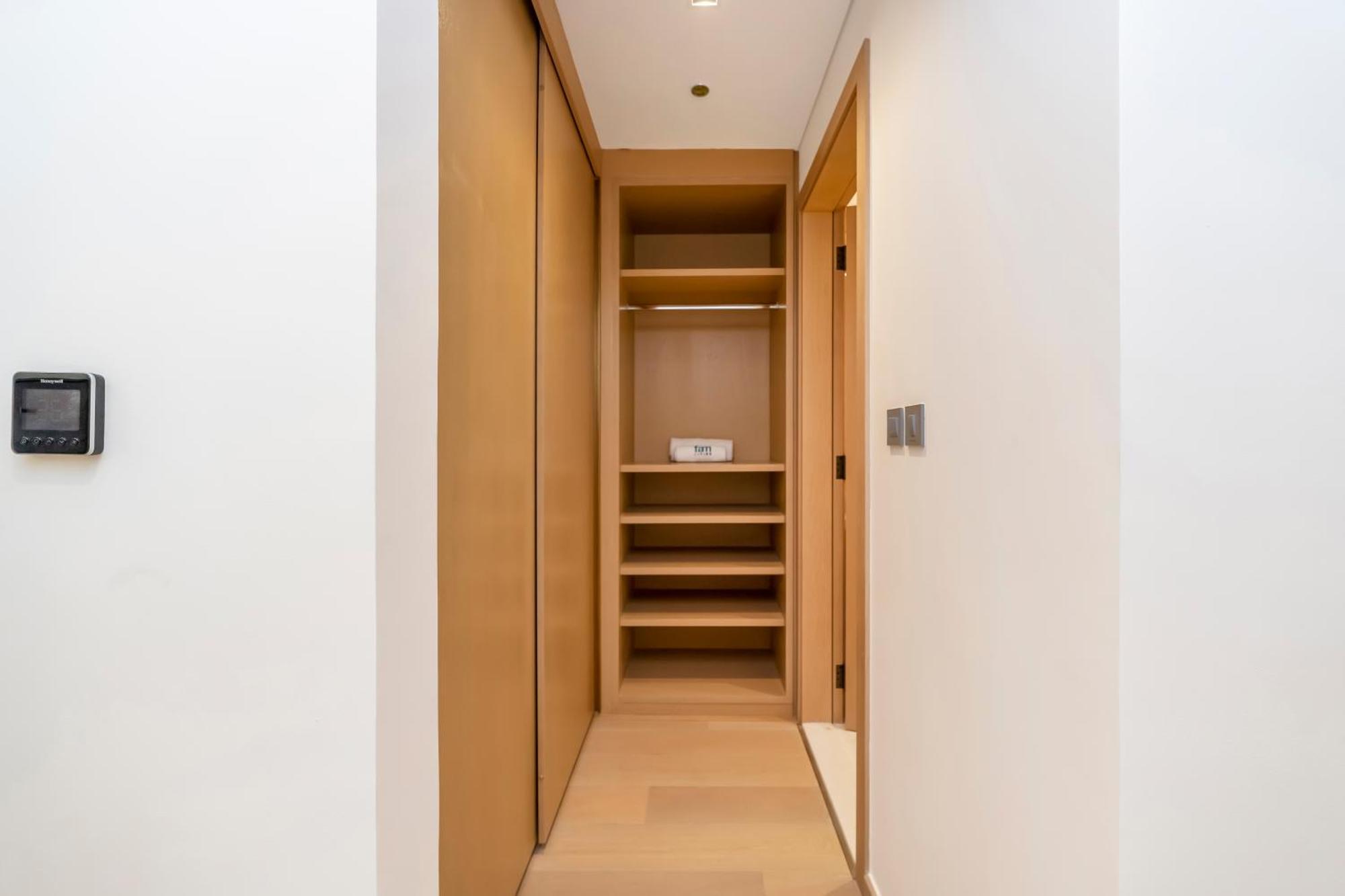 Fam Living - Rp Heights - 3 Mins Walk To Burj Khalifa & Dubai Mall Downtown Dubai Exterior photo